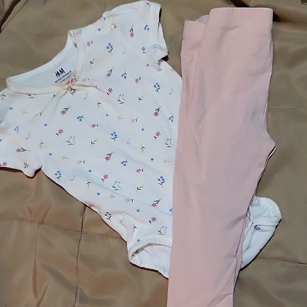 H&M 6-9 months set